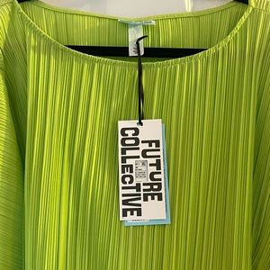 Lime green long sleeve crop top